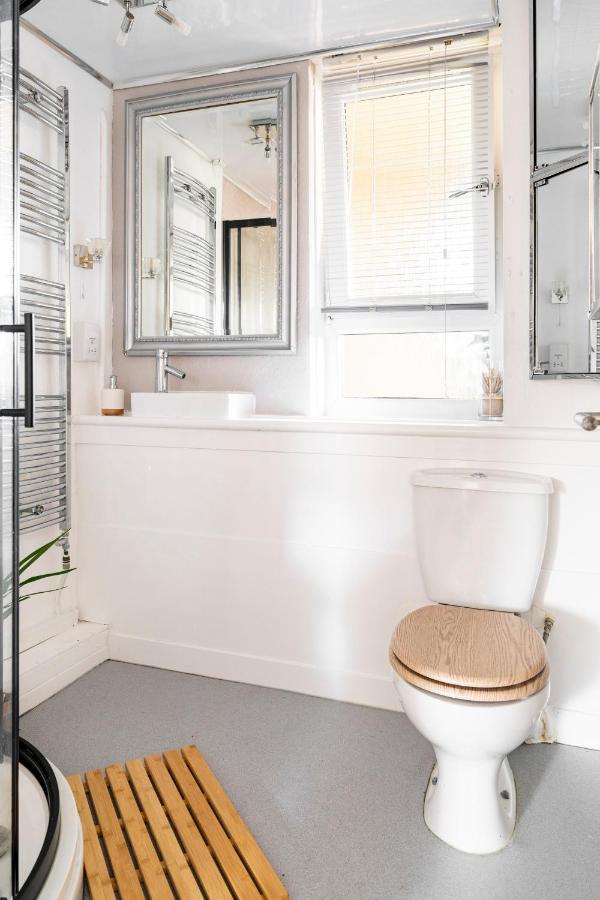 Lovely 1-Bedroom Property With Balcony In West End Glasgow Eksteriør bilde
