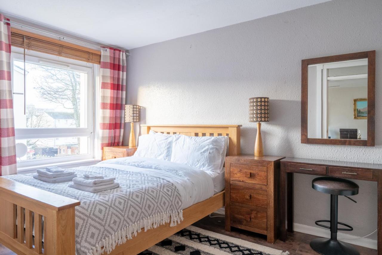 Lovely 1-Bedroom Property With Balcony In West End Glasgow Eksteriør bilde